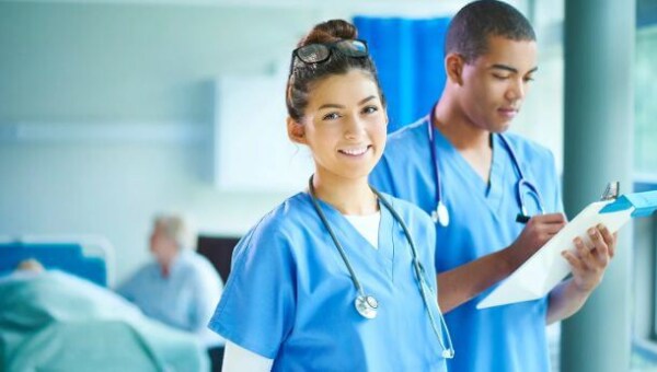 Học điều dưỡng ra làm gì?