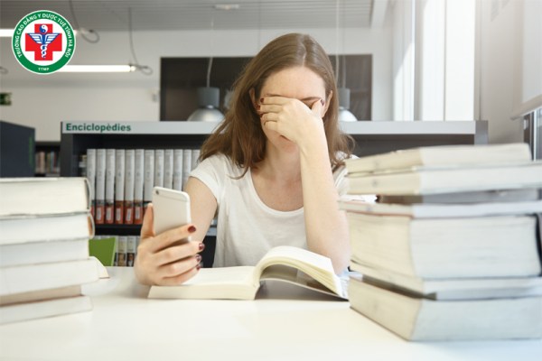 Cuộc sống mới của tân sinh viên cao đẳng Y Dược có phải chỉ một màu hồng?
