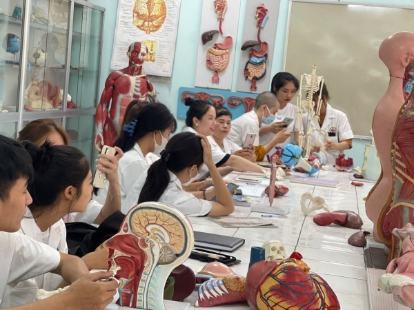 Học Phí Cao Đẳng Điều Dưỡng