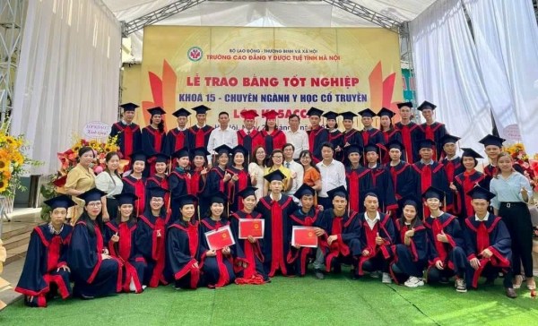 Báo GDTĐ – Y học cổ truyền – Ngành học Hot, đón đầu xu thế sống “xanh”.