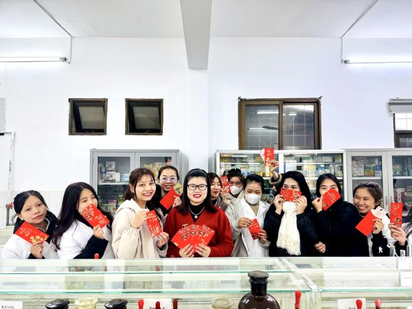 Sinh viên Y Dược Tuệ Tĩnh Hà Nội – Khai xuân tưng bừng, không ngừng học tập!