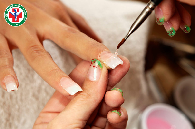 Nghề nail là nghề làm móng nghệ thuật