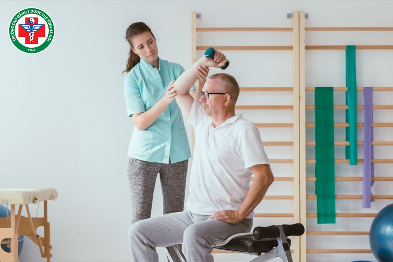 Phương pháp vận động kết hợp tạ để tăng lực