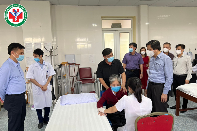 Phục hồi chức năng cộng đồng mang tính nhân văn cao