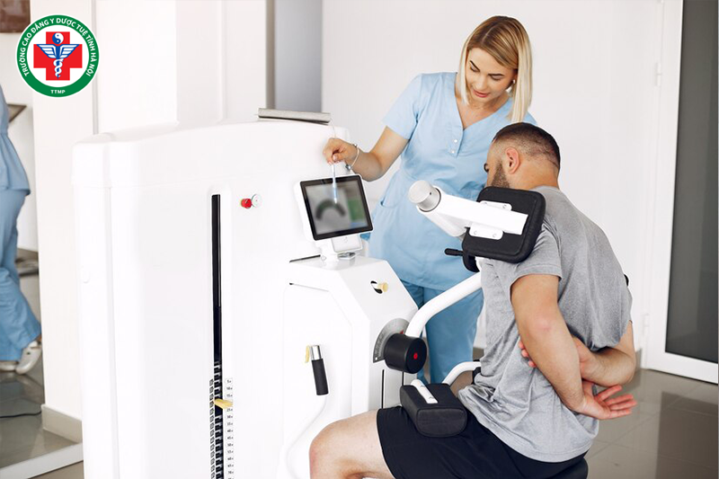 Vật lý trị liệu là một phần của phục hồi chức năng