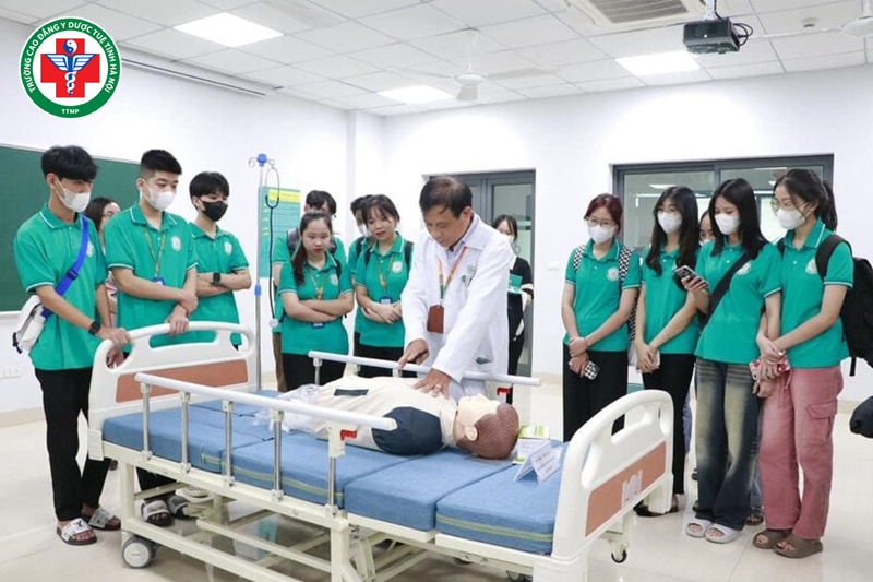 Chương trình đào tạo trường Cao đẳng Hà Nội chú trọng vào thực hành