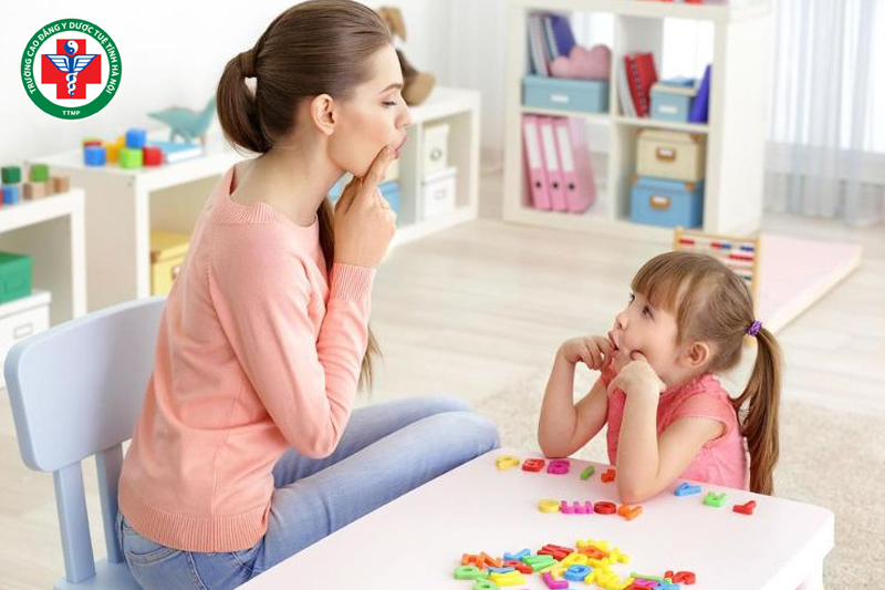 Phục hồi chức năng cho trẻ tự kỷ
