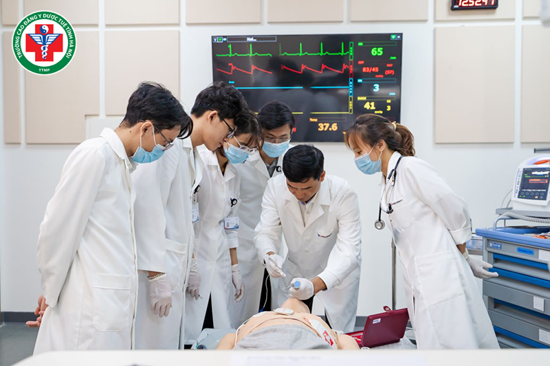 Bác sĩ y học cổ truyền có thể thi bác sĩ nội trú