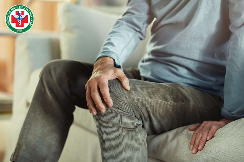 Tỳ hư, cơ bắp sẽ nhão, người mệt mỏi, tay chân yếu sức.