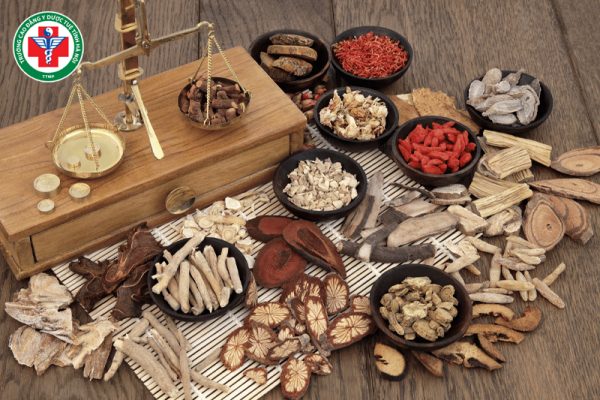 Bổ pháp là gì? Cơ chế tác động và ứng dụng trong điều trị