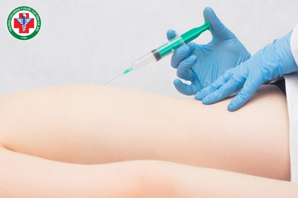 Thủy châm là gì? Tác dụng và ứng dụng điều trị Đông y hiện đại