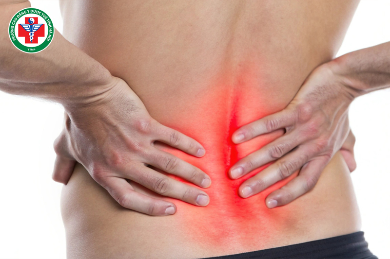 Huyệt đại trường du cải thiện cứng khớp thắt lưng