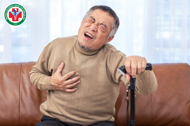 Tuổi càng cao chức năng Can huyết suy giảm